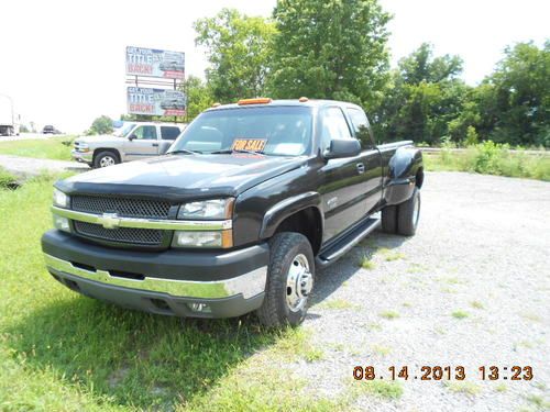 2003 chevy 3500 silerado hd 4x4 44,500 miles  one owner