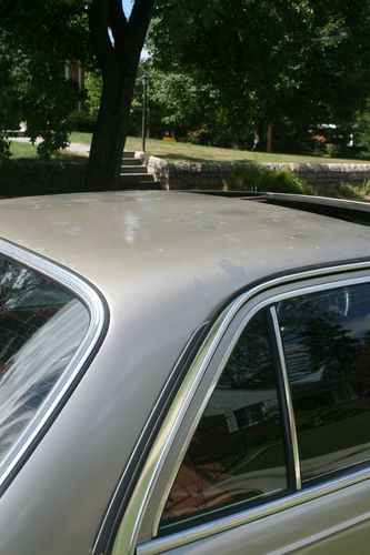 1985 Mercedes-Benz 300D Turbo w123, image 14