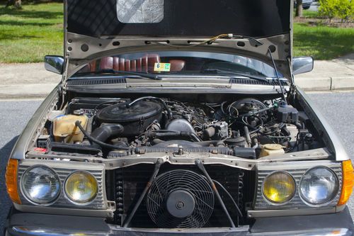 1985 Mercedes-Benz 300D Turbo w123, image 15