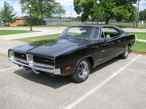 1969 Dodge Charger SE 4 speed REAL BLACK CAR, image 10