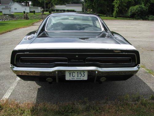 1969 Dodge Charger SE 4 speed REAL BLACK CAR, image 14
