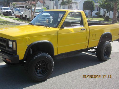 Rare chevy s10 tahoe x 81 4x4 5 speed manual