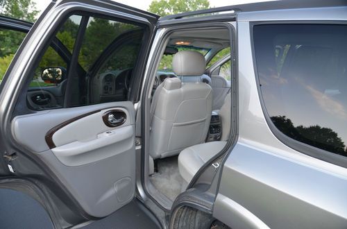 2005 Buick Rainier CXL Plus Sport Utility 4-Door 5.3L, image 11