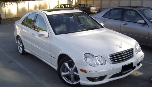 White 2006 mercedes-benz c230 sport in great condition!