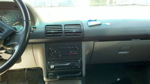 1991 FORD ESCORT 194,006 MILES NO KEY  NO IDEA IF STARTS OR RUNS, image 6