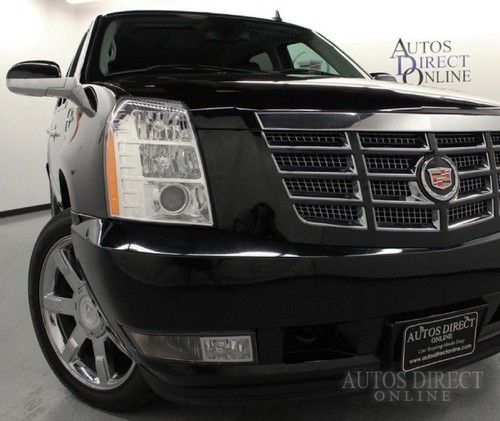 We finance 07 awd sunroof cd changer 3rd row tow hitch heated/cooled seats 6.2l