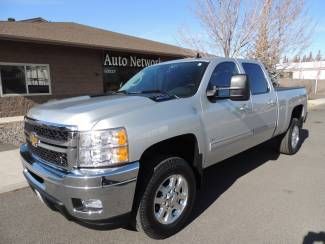 2011 chevy crew cab duramax ltz moonroof, heated seats, backup camera