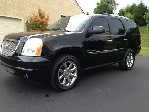 2008 gmc yukon denali sport utility 4-door 6.2l