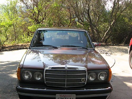 1978 mercedes 300d  79000 miles, all original