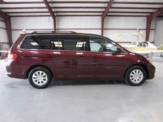 Financing service records new tires leather sunroof tv dvd loaded rare clean
