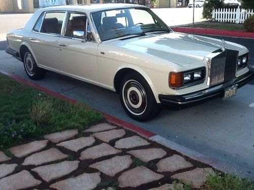 1986 rolls royce silver spur base sedan 4-door 6.7l