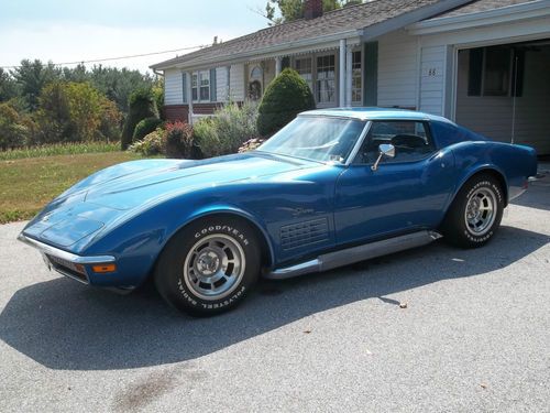 1972 chevrolet corvette stingray