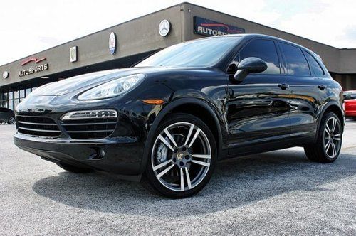 2013 porsche cayenne s hybrid sport utility 4-door 3.0l black beauty !