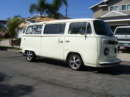 1974 Volkswagen Bus Bay Window, image 12
