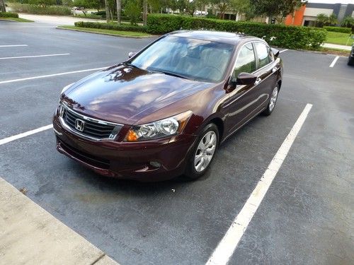 2010 honda accord ex-l sedan, 3.5l v6, leather, navi, loaded, low mi, very clean