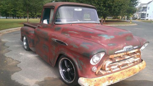 1957 chevy truck 3100 350 tbi resto mod rat rod!!!!!!!  perfect patina!