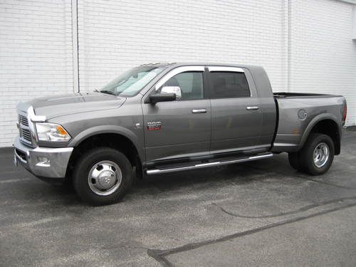 2010 dodge ram mega cab laramine 3500 dually excellent shape leather nav loaded