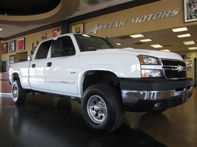 06 2500hd diesel 4x4 crew cab short bed white allison trans 86k miles