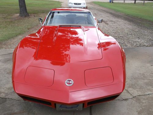 1974 chevrolet corvette stingray