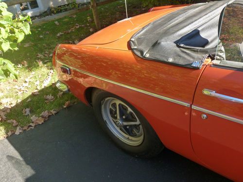 1971 MG MGB Base 1.8L, image 2