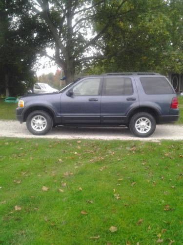 2003 ford explorer xlt 4x4 87,562 miles on engine!