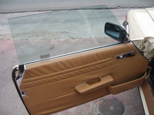 1984 Mercedes-Benz 380SL Base Convertible 2-Door 3.8L, image 8