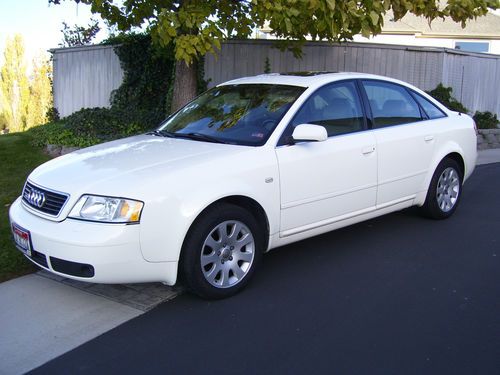 Low miles, great condition, all wheel drive german luxury sedan