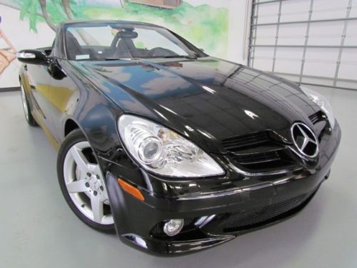 2008 mercedes benz slk-350,black,navigation,amg,sport,16,865 miles !