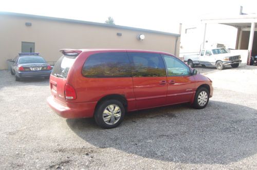 2000 dodge grand caravan base mini passenger van 4-door 3.3l