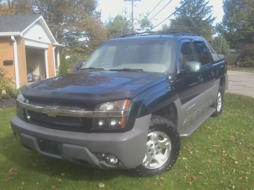 2002 chevrolet avalanche 1500 z71 crew cab pickup 4-door 5.3l