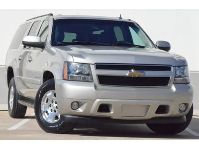 2007 suburban lt 4x4 leather tv/dvd new tires parktronics loaded $499 ship