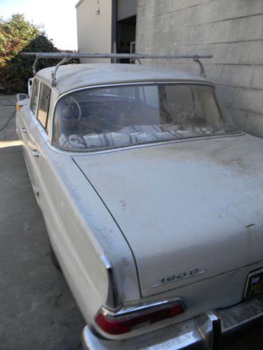 Classic Mercedes 190D (1964), image 5