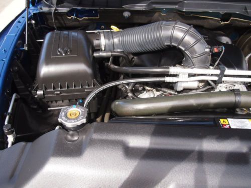 SLT Big Horn 5.7LHEMI Automatic Tonneau Cover Tow package Crew Cab Clean 4x2, image 36