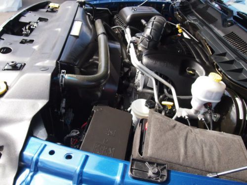 SLT Big Horn 5.7LHEMI Automatic Tonneau Cover Tow package Crew Cab Clean 4x2, image 38