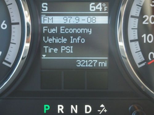 SLT Big Horn 5.7LHEMI Automatic Tonneau Cover Tow package Crew Cab Clean 4x2, image 40