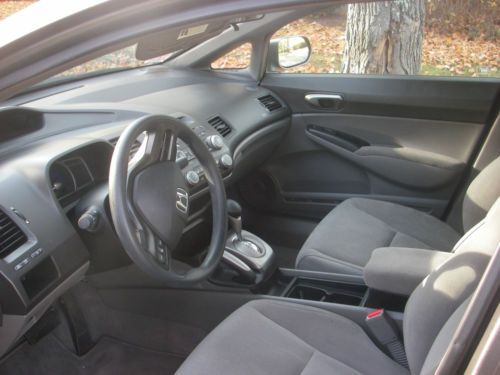 2008 honda civic lx. one owner, very low mileage.