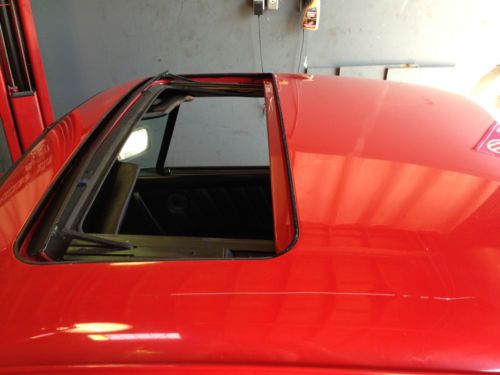 1985 Porsche 911 Carrera Coupe 2-Door 3.2L 136K FRESH MOTOR, US $25,995.00, image 2