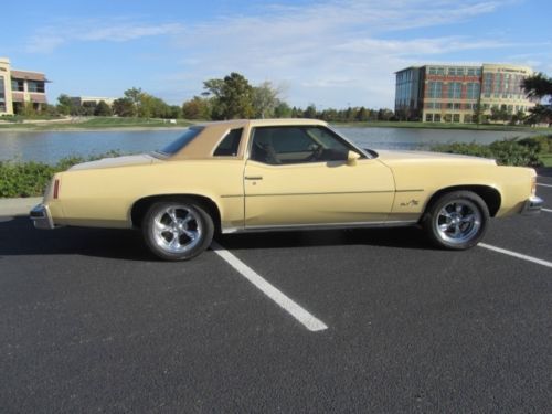 1976 pontiac grand prix