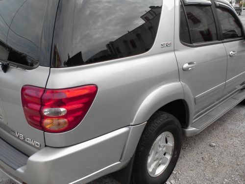 2004 Toyota Sequoia 4WD Leather 97710 mls Remote Start 6Disc JBL Sound Radio DVD, US $12,799.00, image 3