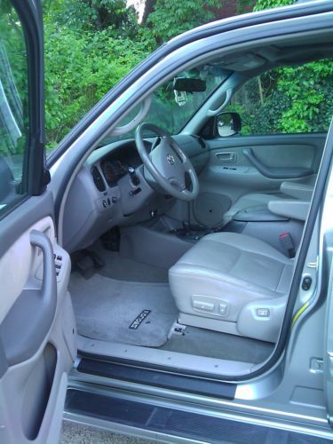 2004 Toyota Sequoia 4WD Leather 97710 mls Remote Start 6Disc JBL Sound Radio DVD, US $12,799.00, image 13