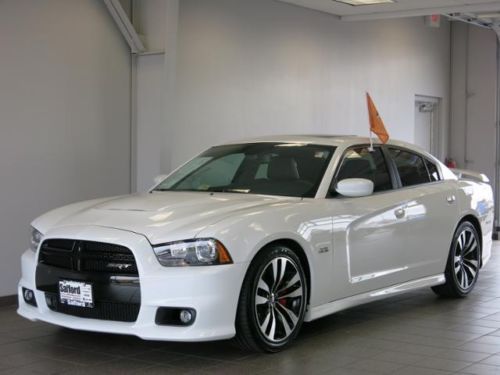 2013 dodge charger srt8 like new!!