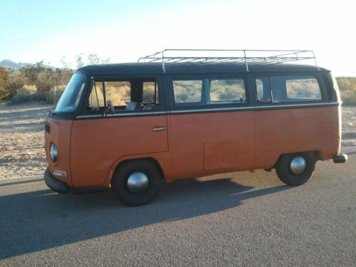 1968 volkswagen vw bus transporter bay window