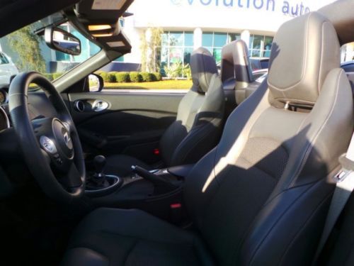 Touring Manual Convertible 3.7L CD BLACK LEATHER SEAT TRIM Rear Wheel Drive A/C, US $28,000.00, image 4