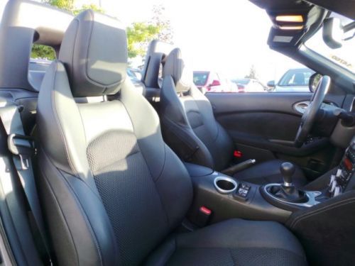 Touring Manual Convertible 3.7L CD BLACK LEATHER SEAT TRIM Rear Wheel Drive A/C, US $28,000.00, image 16