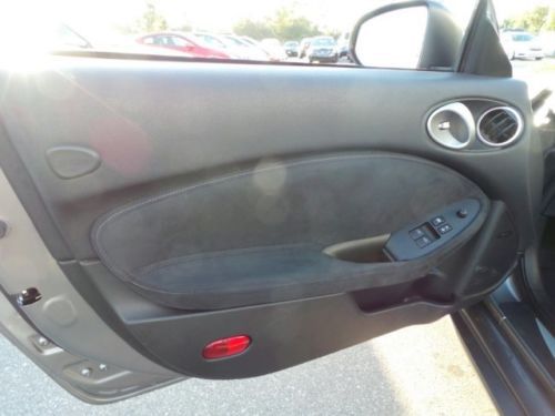 Touring Manual Convertible 3.7L CD BLACK LEATHER SEAT TRIM Rear Wheel Drive A/C, US $28,000.00, image 19