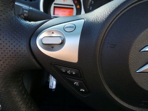 Touring Manual Convertible 3.7L CD BLACK LEATHER SEAT TRIM Rear Wheel Drive A/C, US $28,000.00, image 25