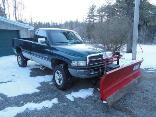 1995 dodge ram 2500 base standard cab pickup 2-door 5.9l cummins diesel w/plow