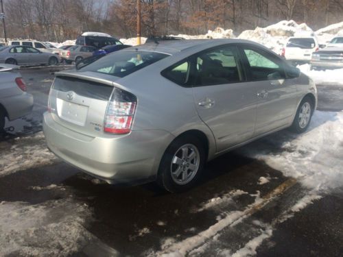 2005 toyota prius hybrid - navigation - keyless entry - xenon headlights - fogs