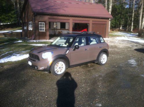 2011 mini cooper s all4 countryman: 21,700 miles   one owner