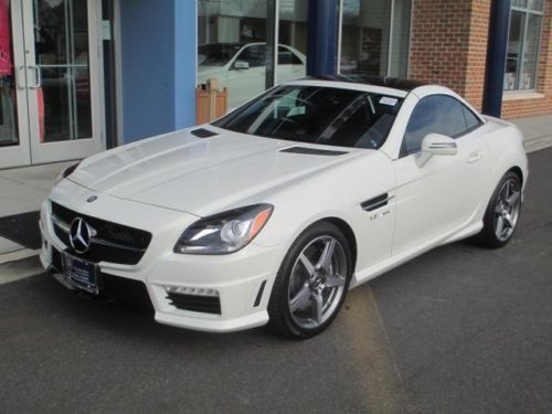 SLK55 AMG?® Convertible 5.5L CD Multimedia Package Convertible HardTop Spoiler, US $63,885.00, image 3